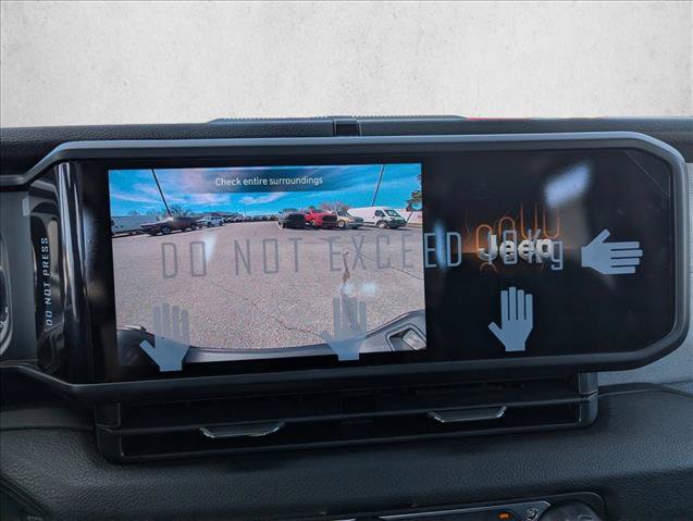 New 2026 Jeep Gladiator Sport AWD/4WD image 18