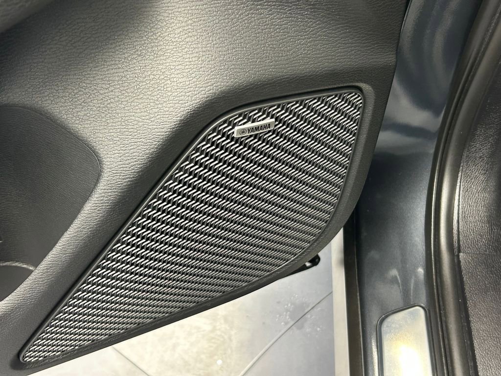 New 2026 Mitsubishi Outlander SEL FWD image 12