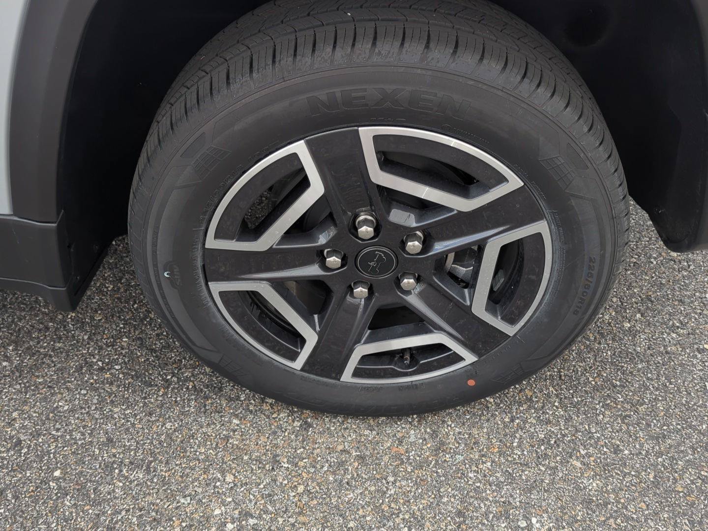 New 2026 Jeep Cherokee Laredo AWD/4WD image 9