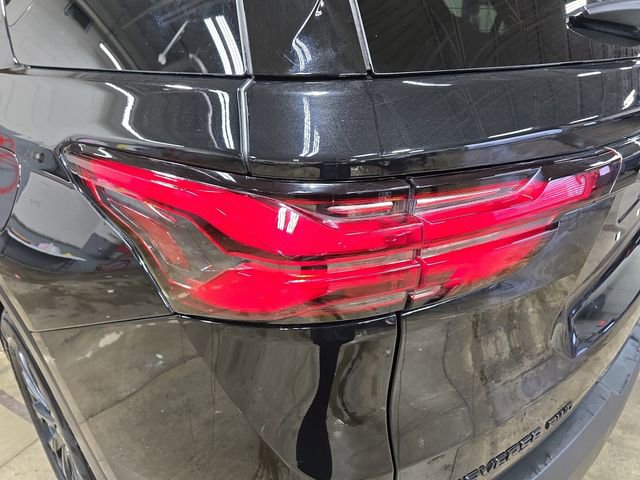 Used 2023 Chevrolet Traverse RS w/ LPO, Floor Liner Package image 35