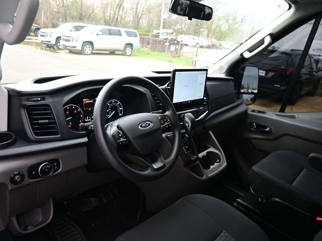 Used 2023 Ford Transit 350 XLT RWD image 12