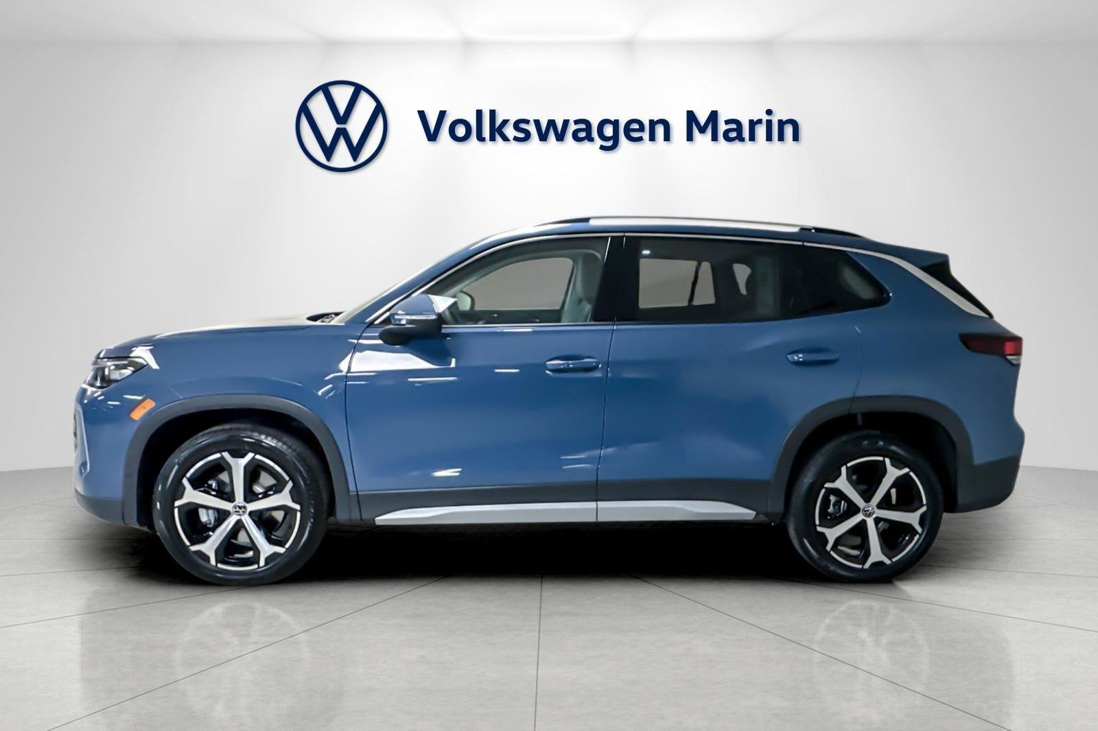 New 2026 Volkswagen Tiguan SE image 2