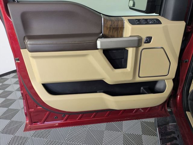 Used 2019 Ford F150 Lariat w/ Equipment Group 502A Luxury AWD/4WD image 9