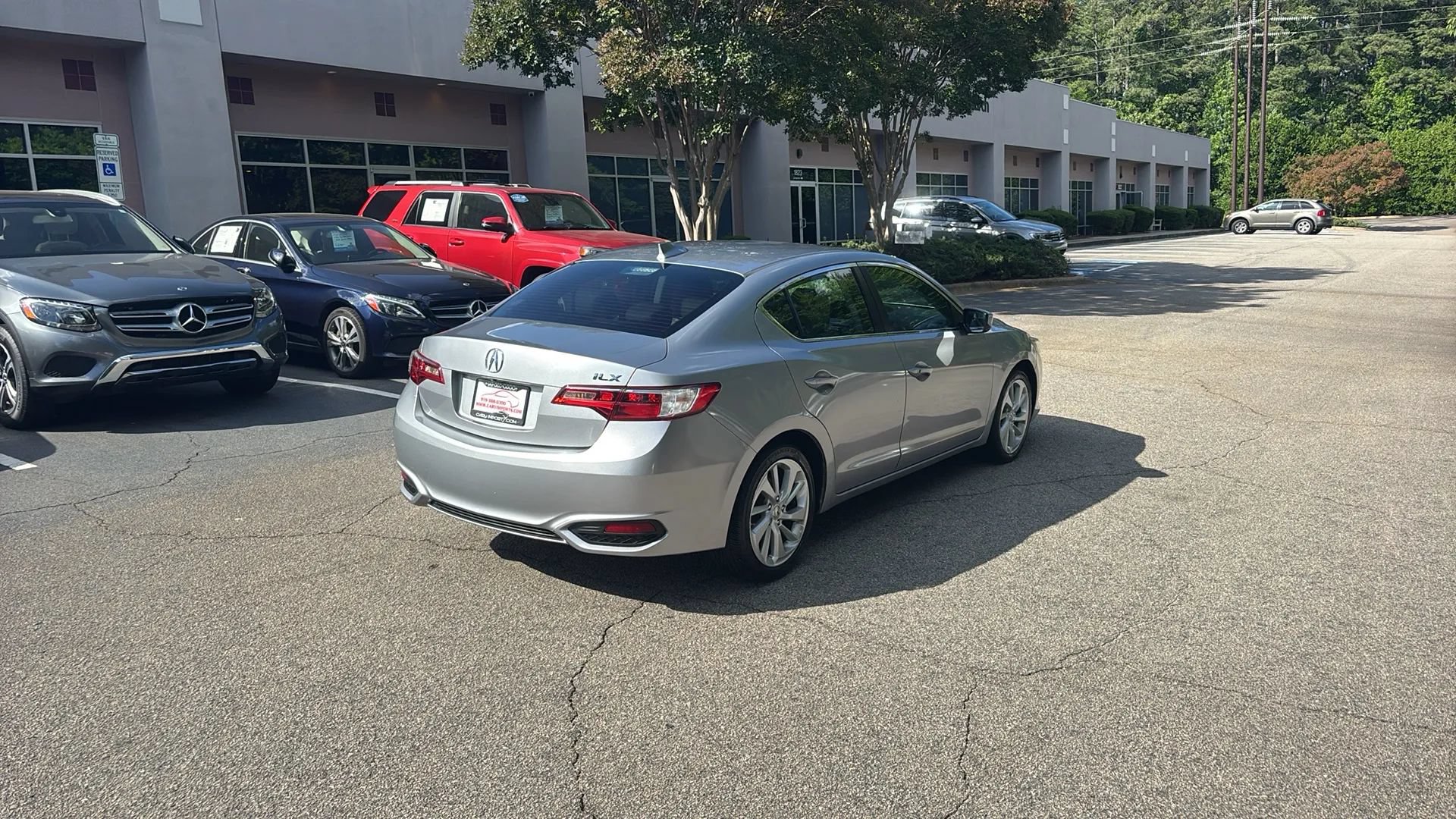 Used 2017 Acura ILX FWD image 5