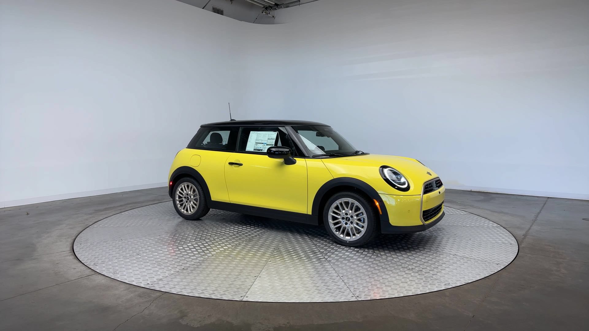 Used 2026 MINI Cooper S FWD image 4