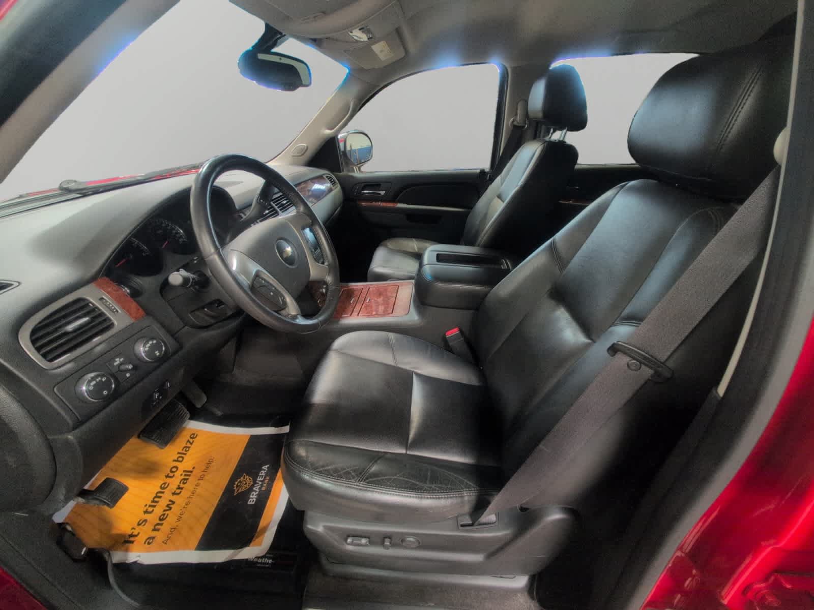 Used 2011 Chevrolet Avalanche LTZ AWD/4WD image 9