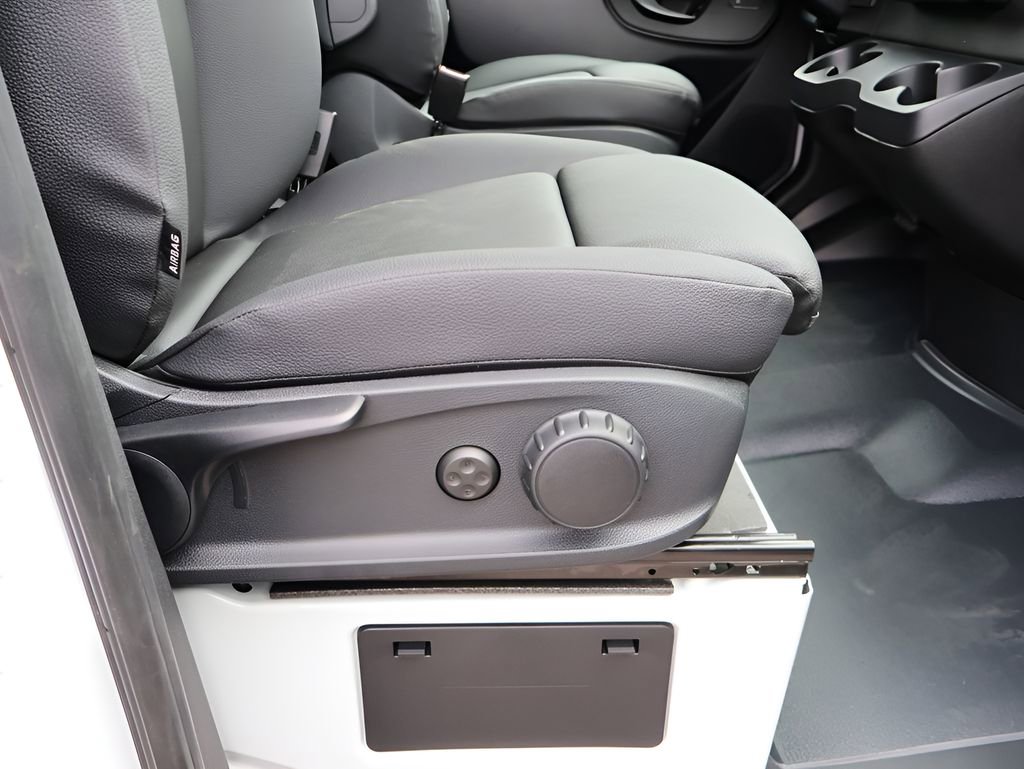 New 2026 Mercedes-Benz Sprinter 2500 image 12