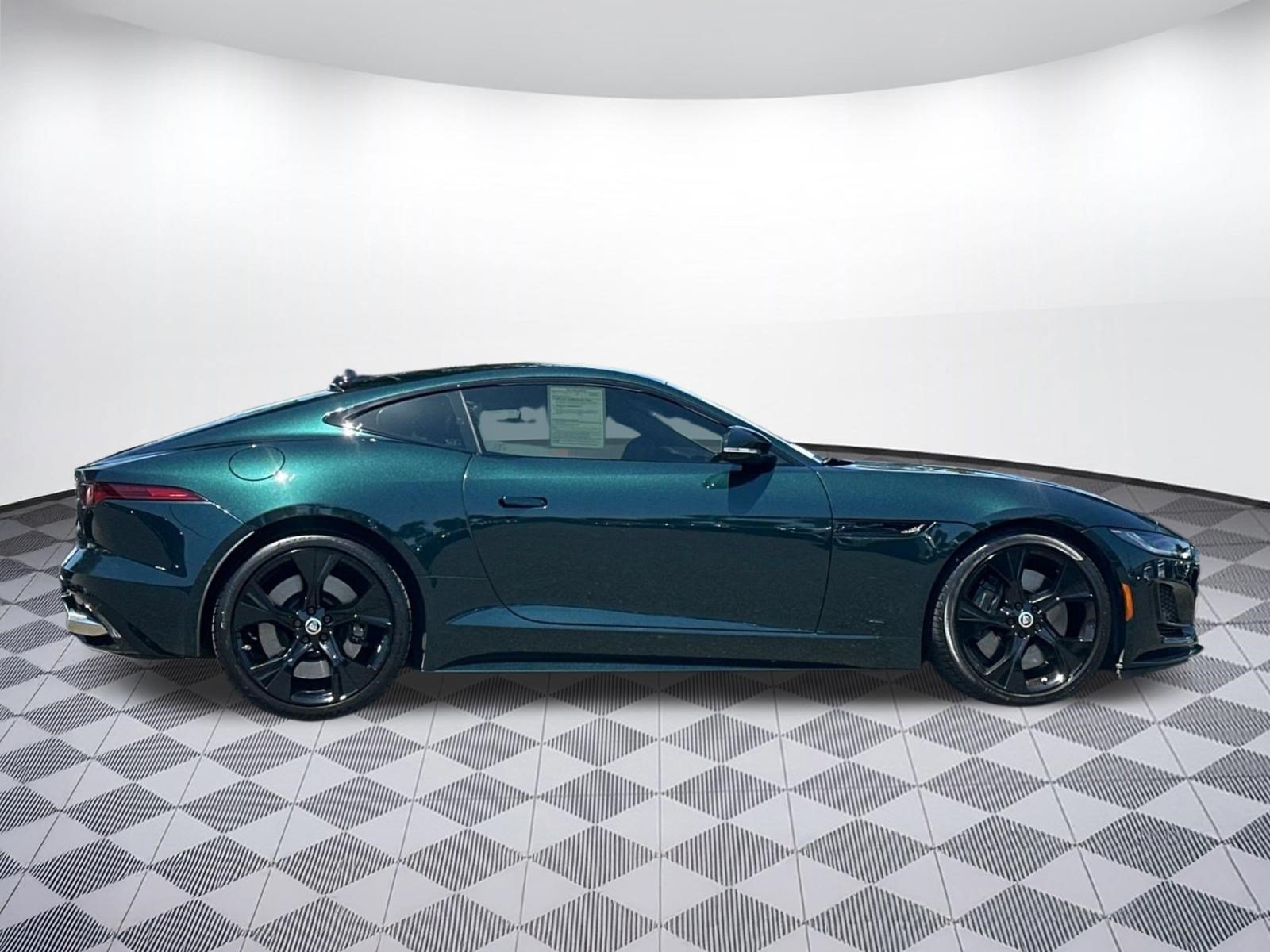 Used 2024 Jaguar F-TYPE Coupe AWD image 8