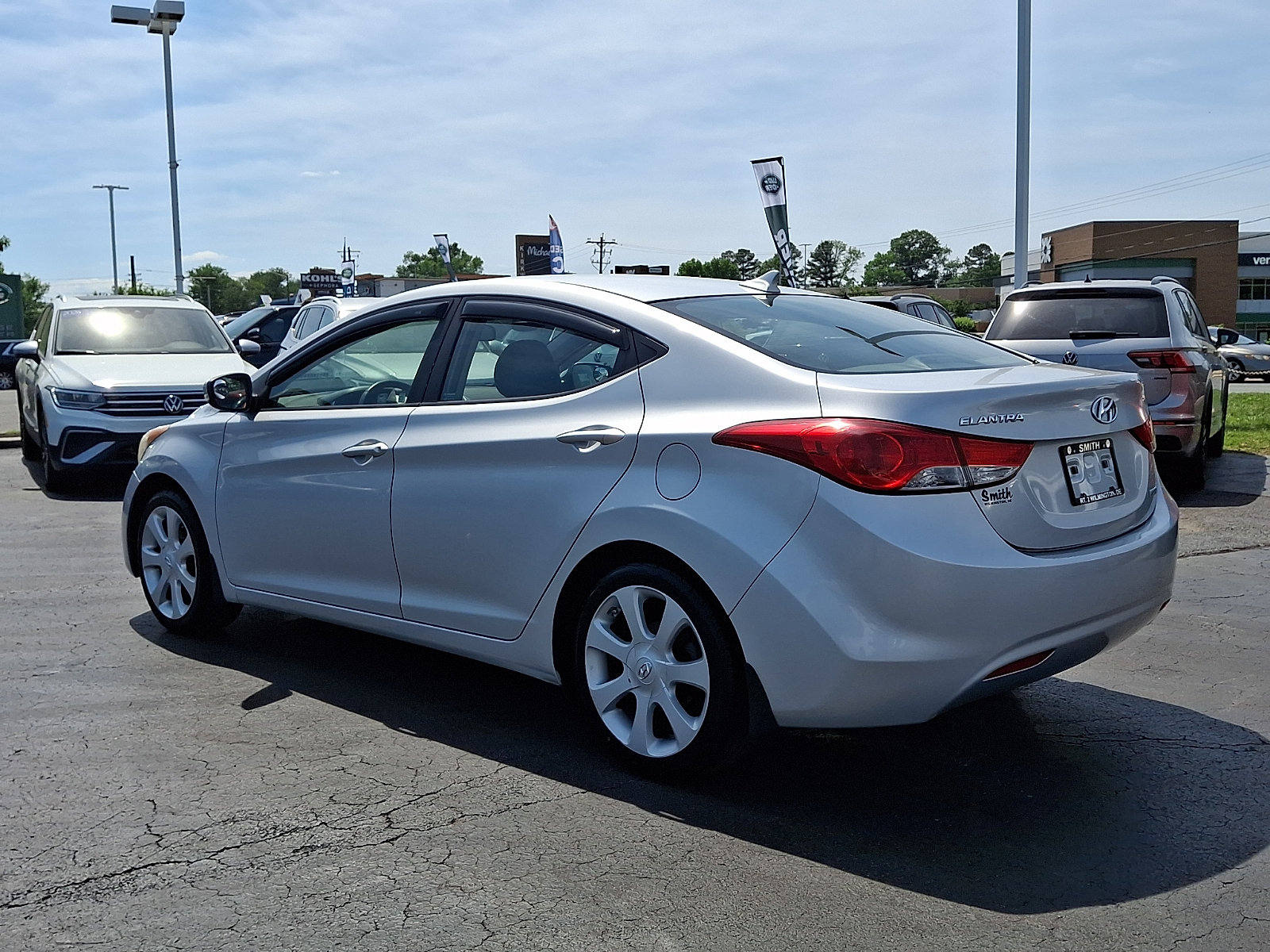 Used 2013 Hyundai Elantra Limited FWD image 4