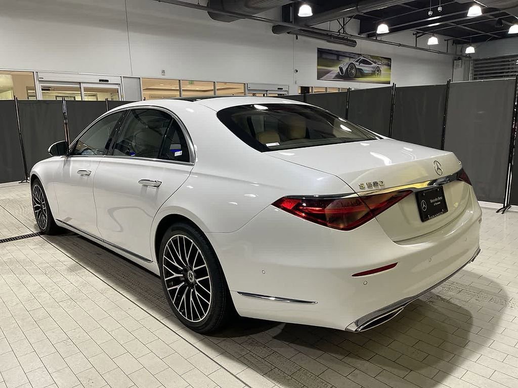 Used 2024 Mercedes-Benz S 580 4MATIC Sedan image 16