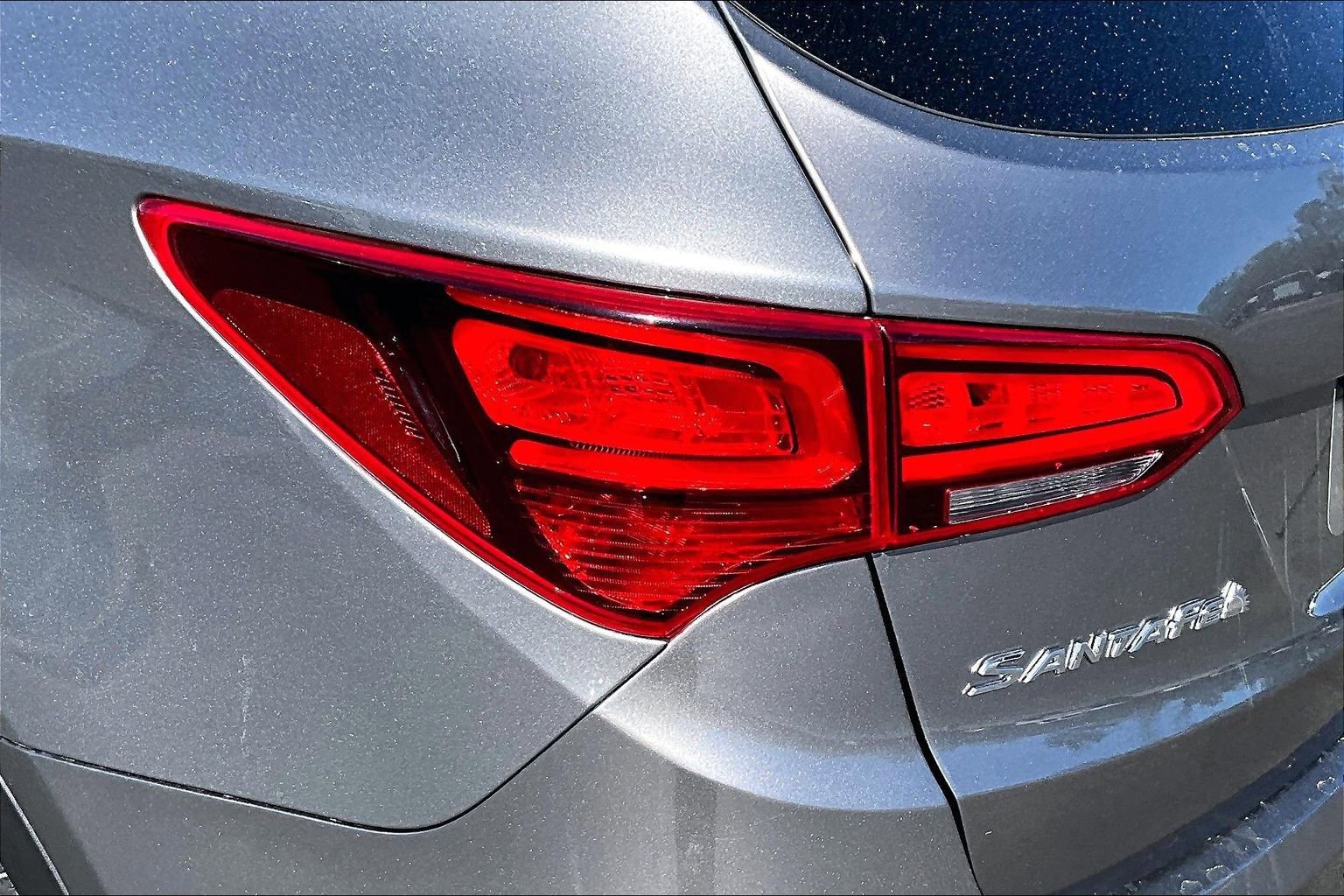 Used 2018 Hyundai Santa Fe Sport FWD image 23