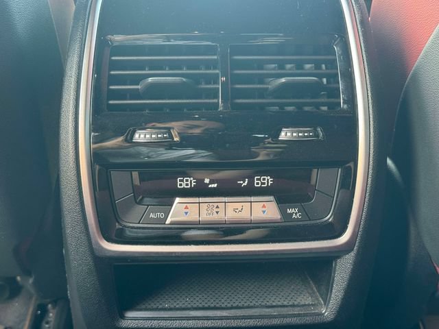 Used 2021 BMW X6 M50i w/ Executive Package AWD/4WD image 17