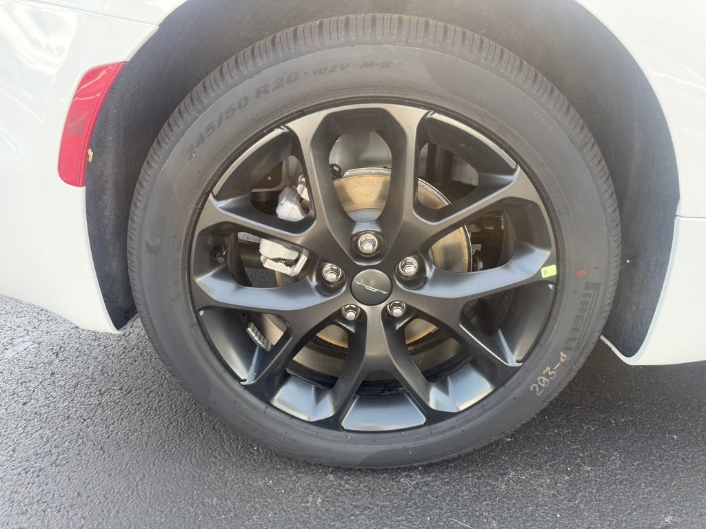 New 2027 Chrysler Pacifica Select FWD image 49