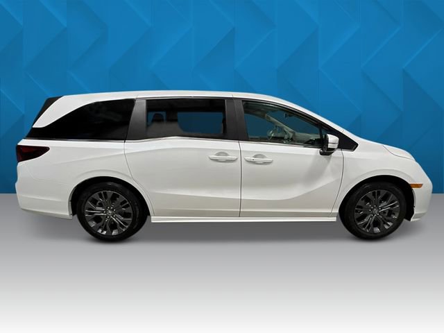 New 2026 Honda Odyssey Touring image 8