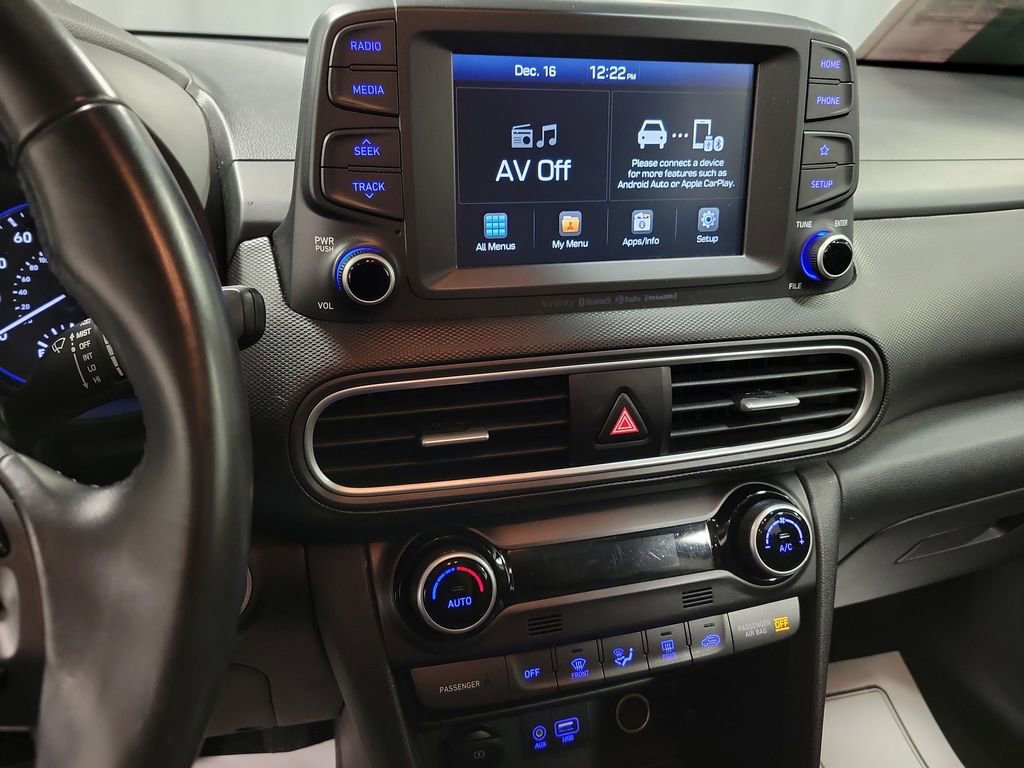 Used 2019 Hyundai Kona Limited image 14