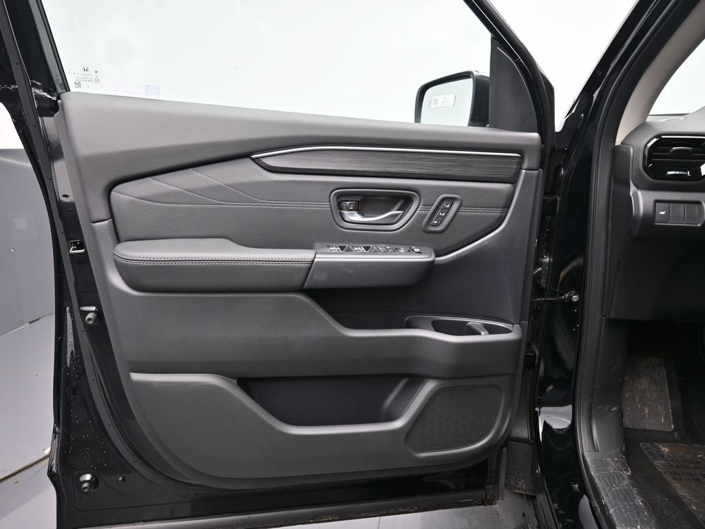 New 2026 Honda Pilot image 16