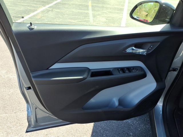 New 2027 Chevrolet Bolt LT w/ Comfort Package FWD image 11