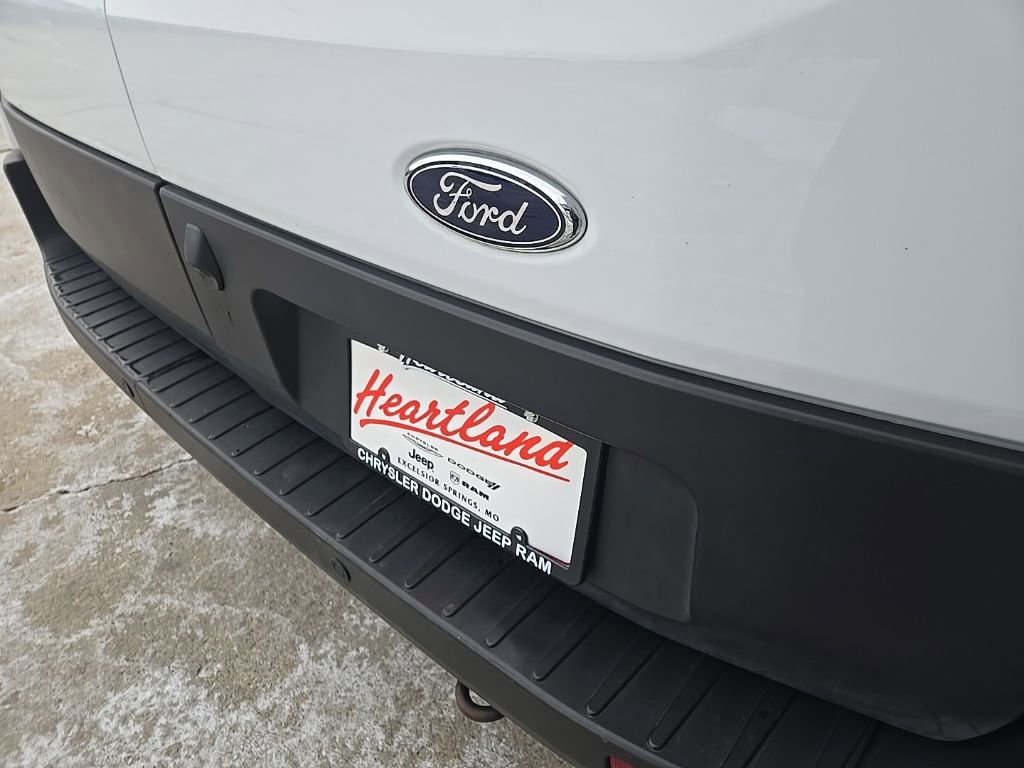 Used 2023 Ford Transit 350 XLT image 21
