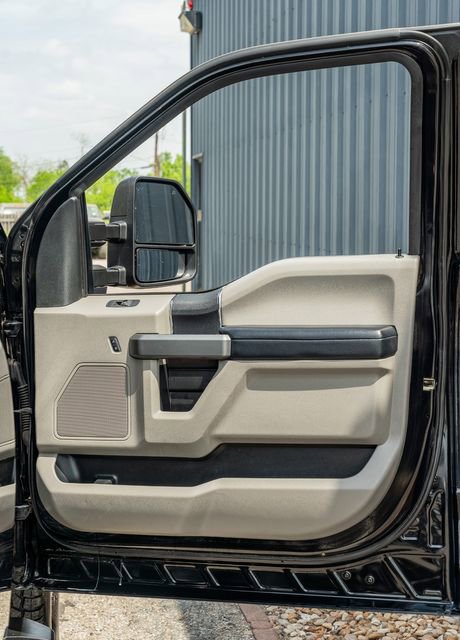 Used 2017 Ford F250 XLT w/ XLT Value Package AWD/4WD image 42