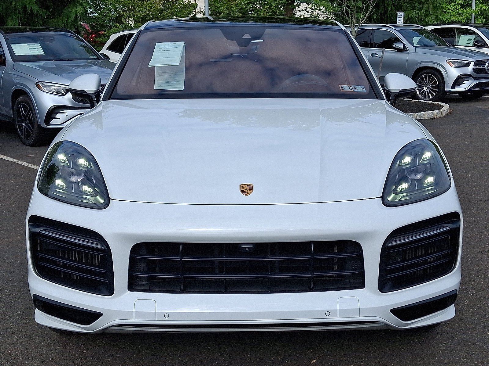 Used 2022 Porsche Cayenne GTS AWD/4WD image 2