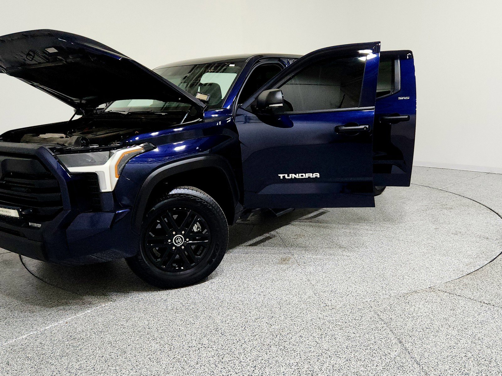 Used 2024 Toyota Tundra SR5 image 13