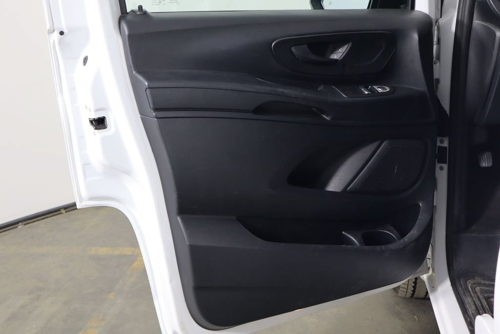 Used 2018 Mercedes-Benz Metris image 11