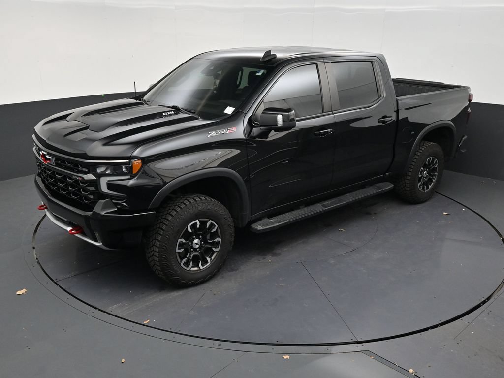 Used 2024 Chevrolet Silverado 1500 ZR2 w/ Technology Package AWD/4WD image 12