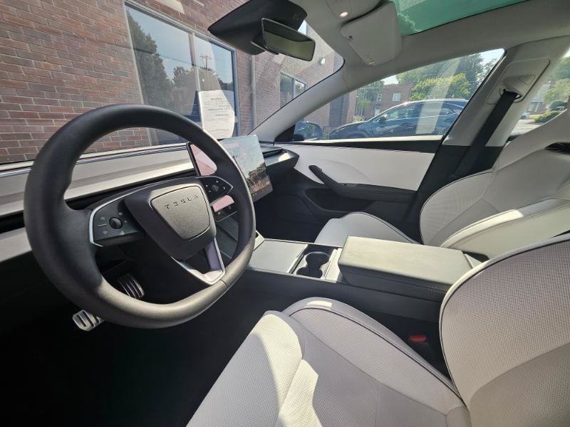 Used 2024 Tesla Model 3 Performance AWD/4WD image 39