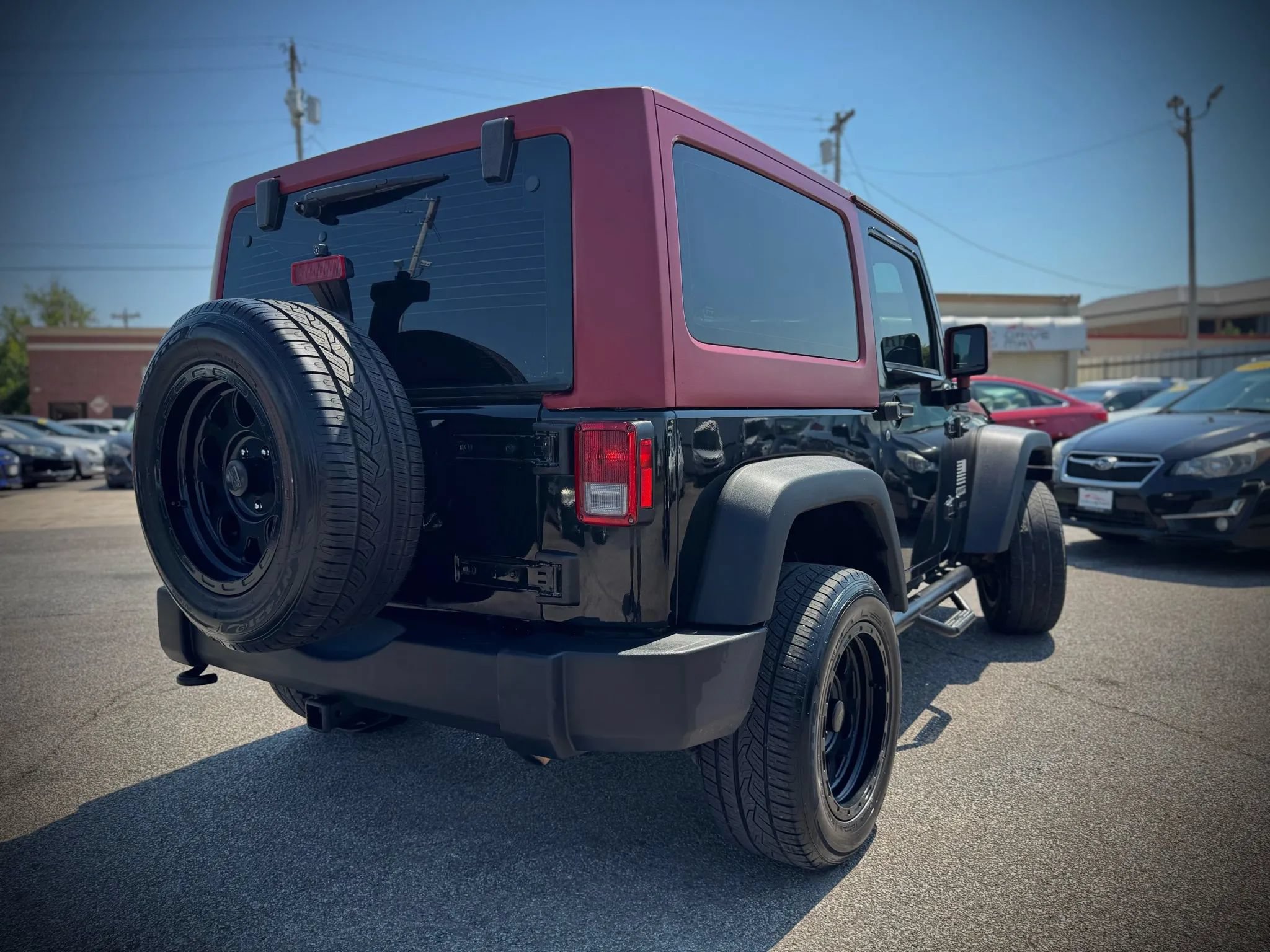 Used 2014 Jeep Wrangler Sport w/ Connectivity Group AWD/4WD image 3