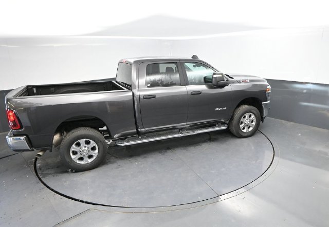 Used 2026 RAM 2500 Big Horn AWD/4WD image 34
