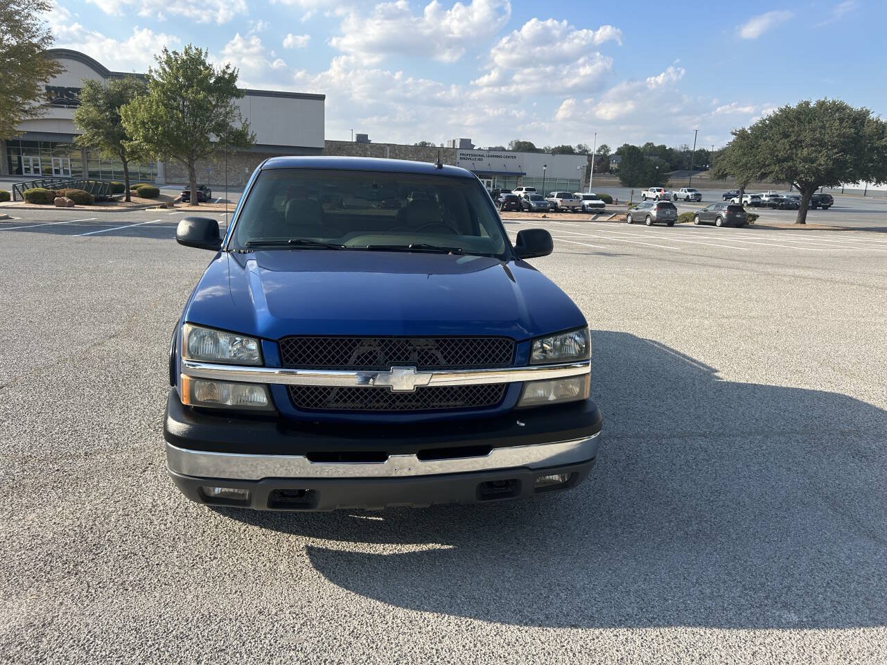 Used 2003 Chevrolet Silverado 1500 LT RWD image 3