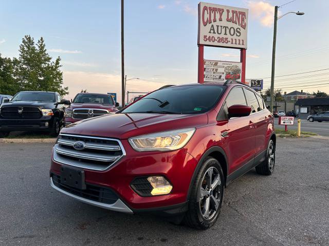 Used 2017 Ford Escape SE w/ SE Leather Comfort Package image 9