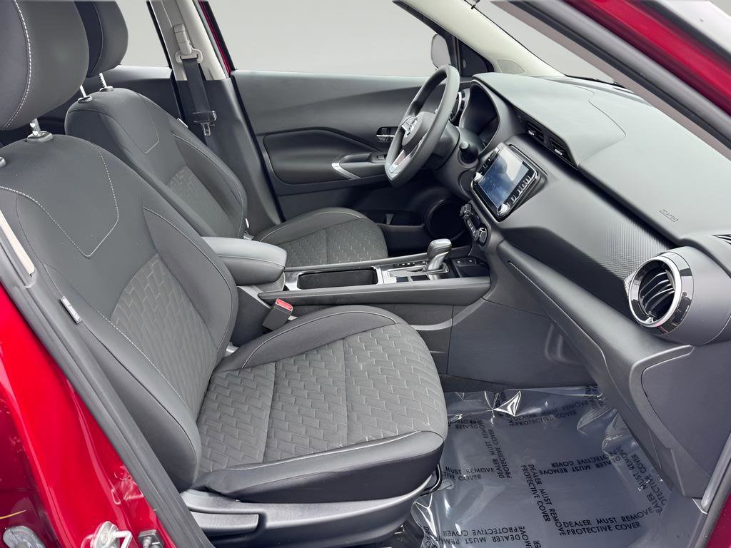 Used 2021 Nissan Kicks SV FWD image 27