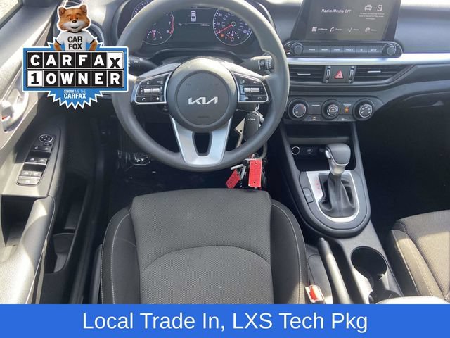 Used 2023 Kia Forte LXS w/ LXS Technology Package FWD image 9