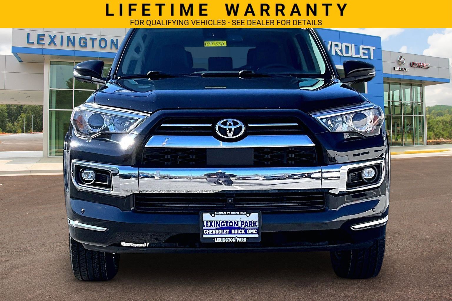 Used 2022 Toyota 4Runner Limited AWD/4WD image 3