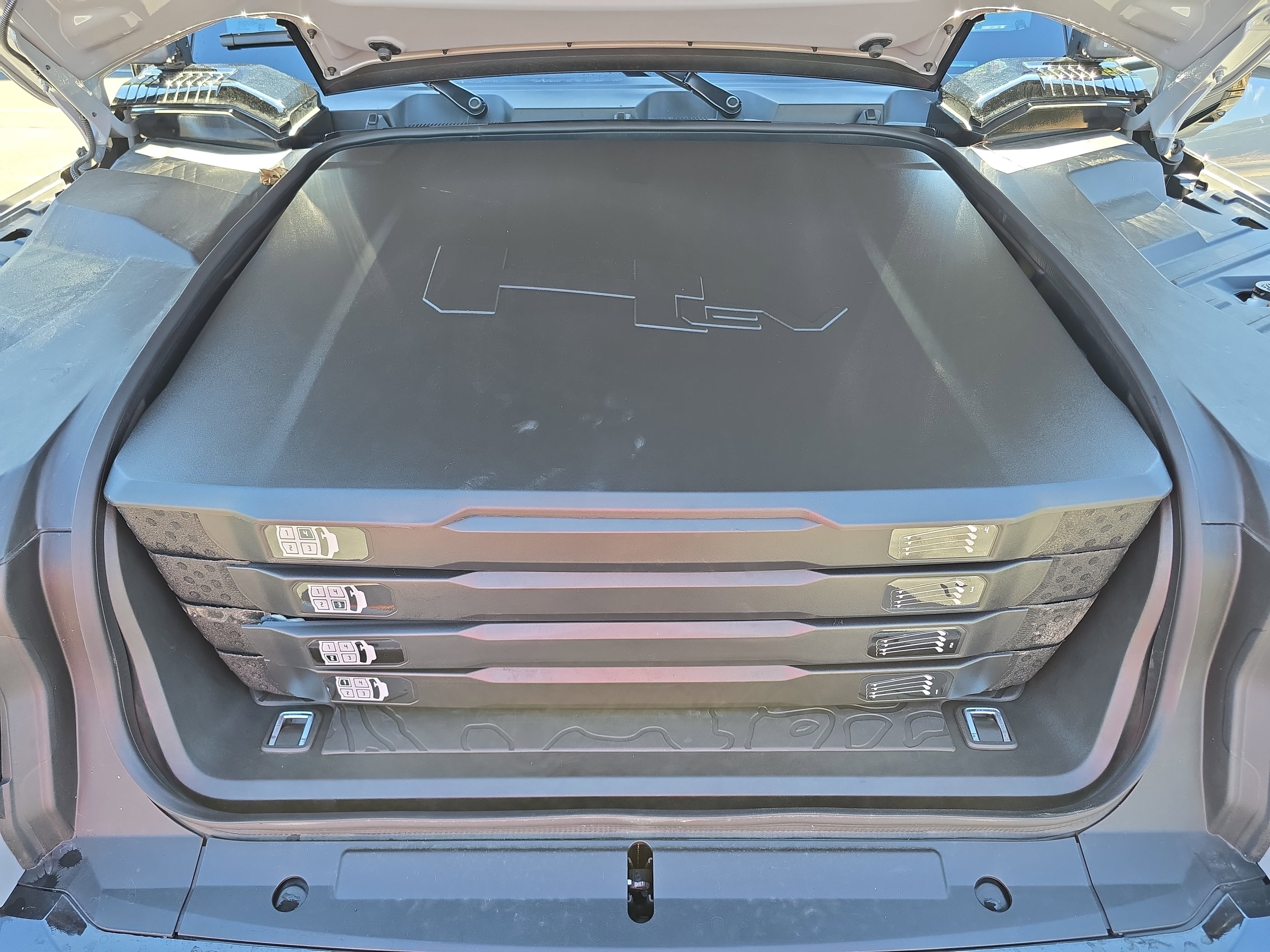 Used 2025 GMC Hummer EV 3X w/ Battery Pack, 24 Module Pack image 29