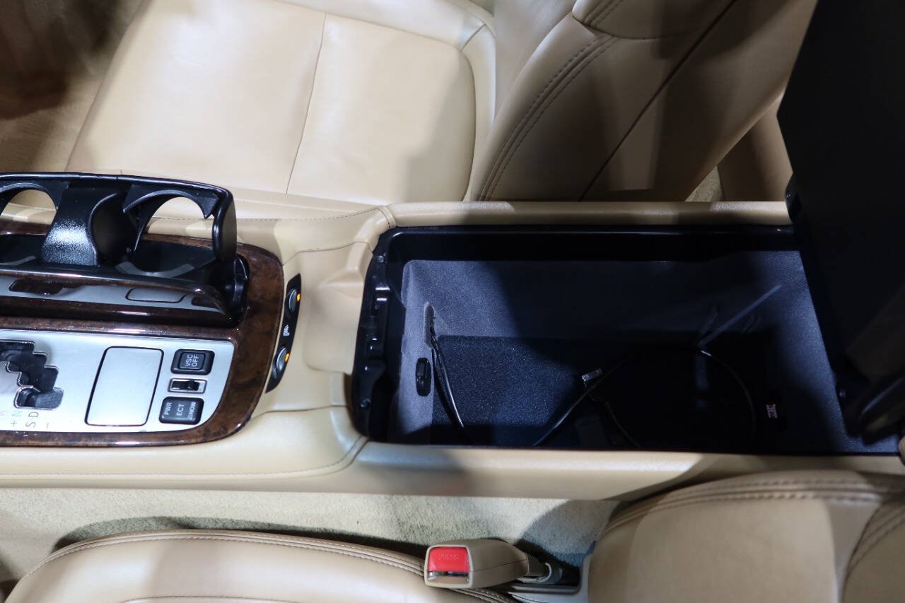 Used 2006 Lexus SC 430 Convertible w/ Preferred Accessory Pkg RWD image 24