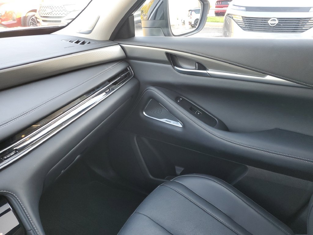 Used 2024 INFINITI QX60 Luxe w/ Vision Package FWD image 34