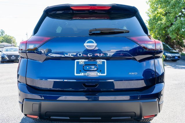New 2026 Nissan Rogue SV image 6