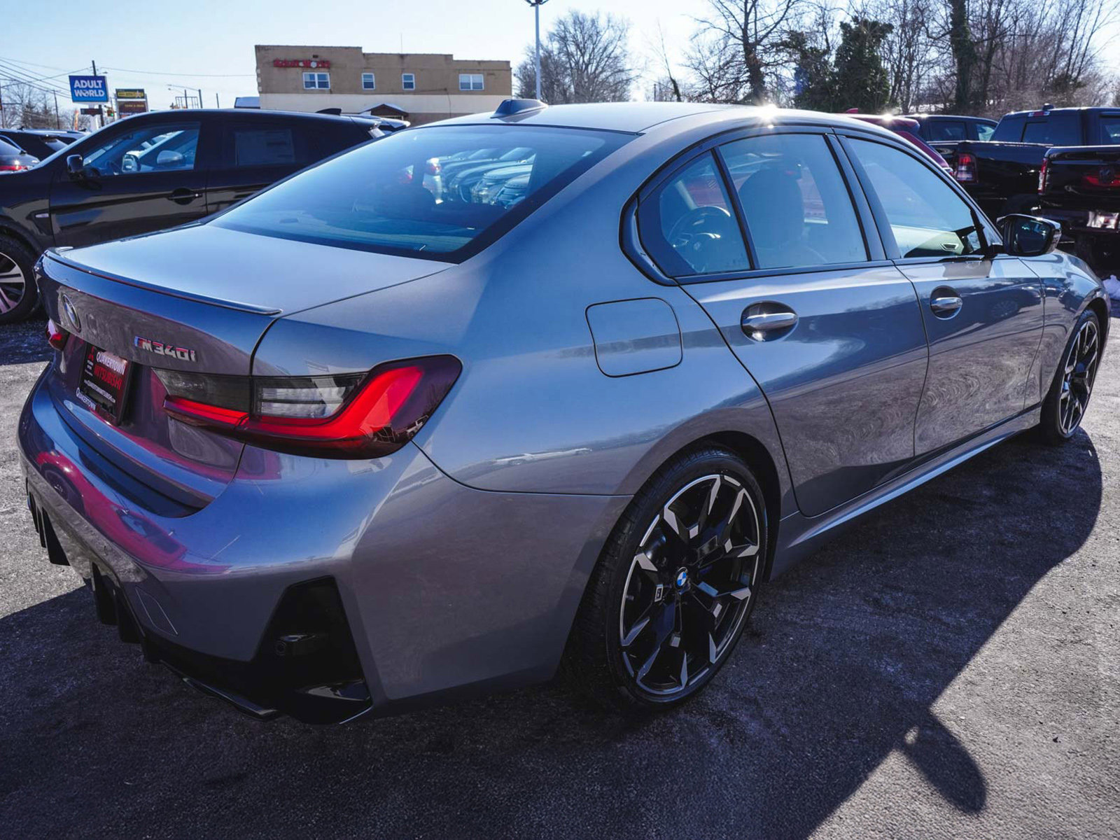 Used 2025 BMW M340i xDrive image 5