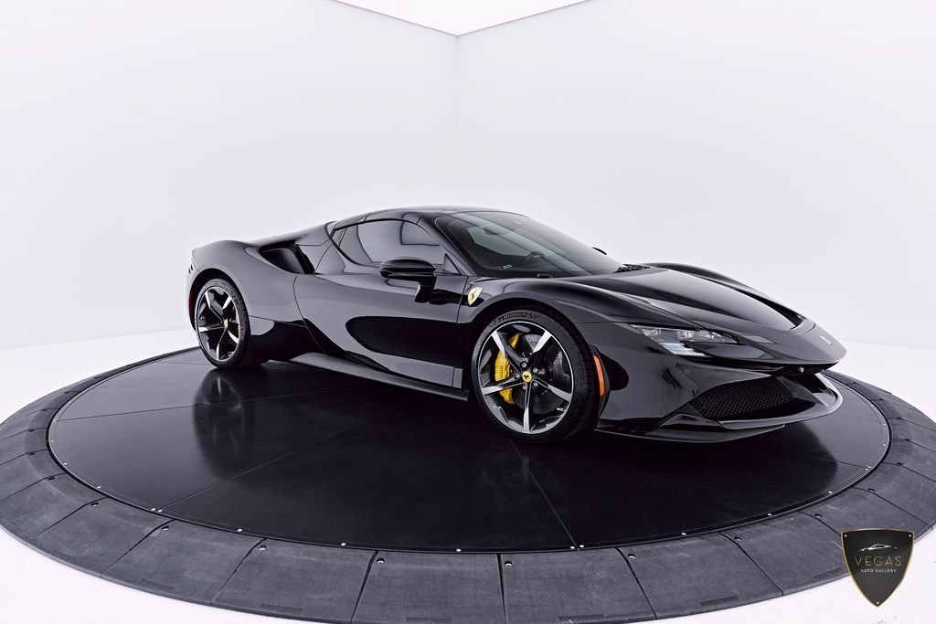 Used 2024 Ferrari SF90 Spider AWD/4WD image 18