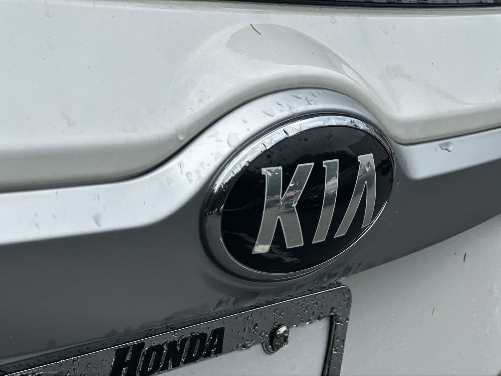 Used 2021 Kia Seltos SX w/ SX Sunroof Package AWD/4WD image 10