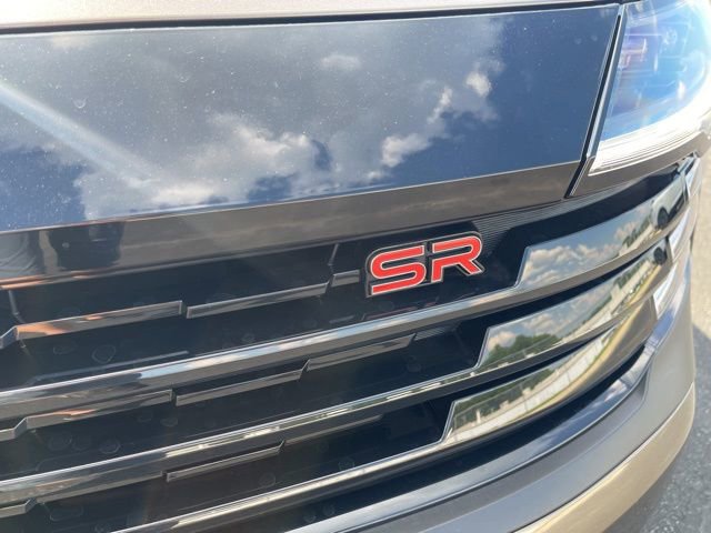 New 2025 Nissan Kicks SR image 4