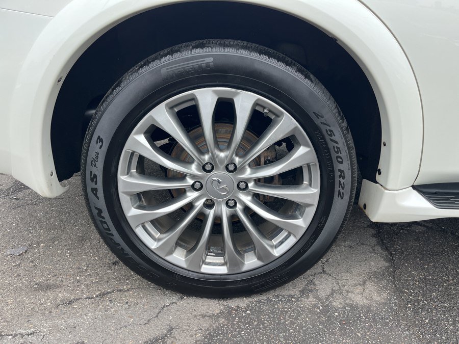 Used 2015 INFINITI QX80 4WD w/ Deluxe Technology Package image 31