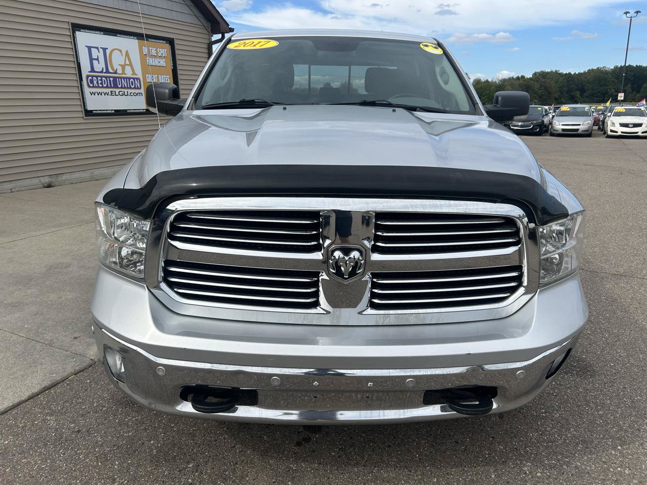 Used 2017 RAM 1500 Big Horn AWD/4WD image 2
