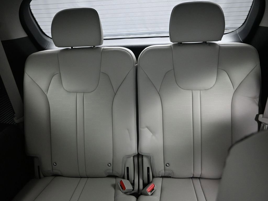 New 2025 Kia Sorento EX image 30