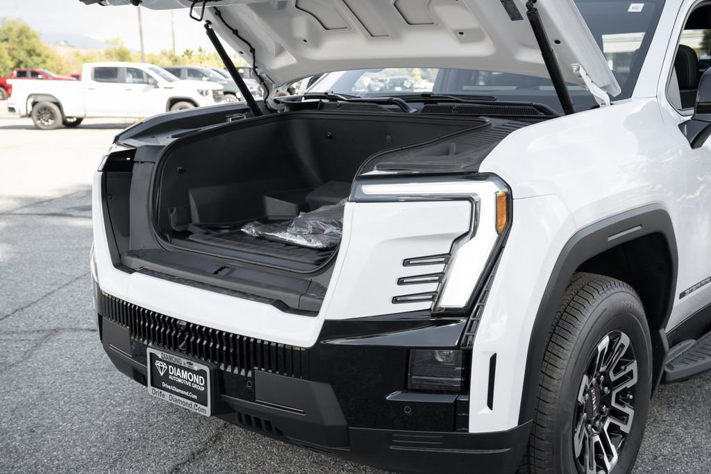 New 2026 GMC Sierra EV Elevation AWD/4WD image 11