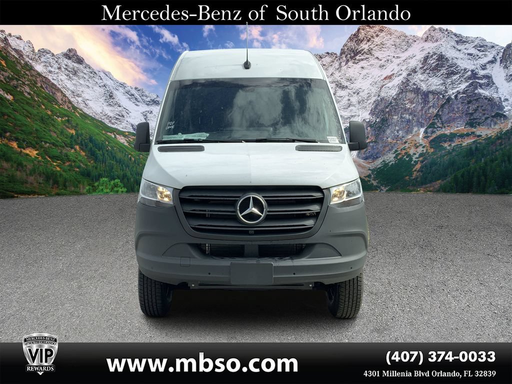 Used 2023 Mercedes-Benz Sprinter 2500 image 6