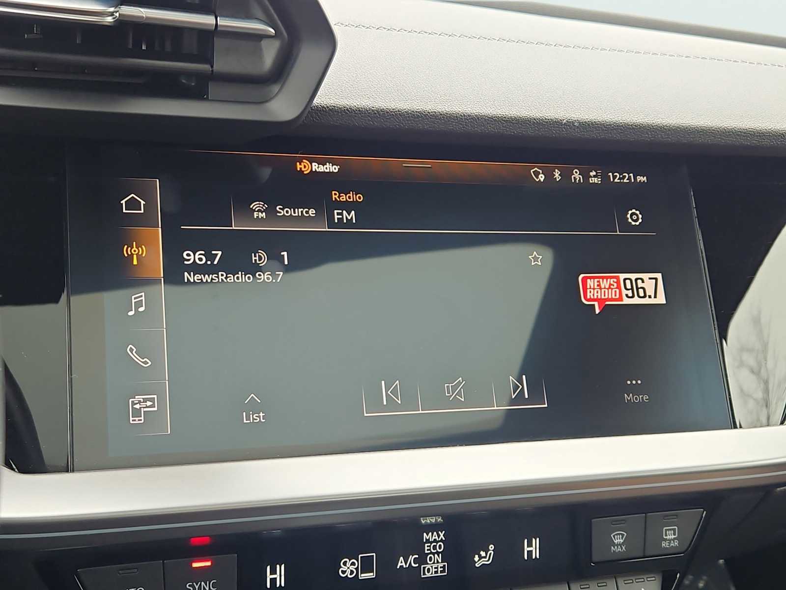 Used 2023 Audi A3 2.0T Premium Plus w/ Premium Plus Package image 27