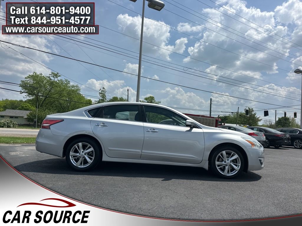 Used 2014 Nissan Altima 2.5 SL w/ Technology Package FWD image 5